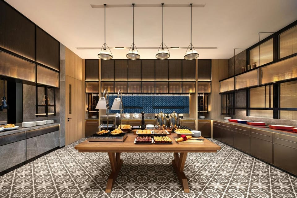 Four Points by Sheraton Wuhan Hankou Hotel in Wuhan