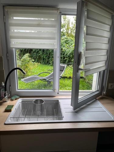 Studio tout confort proche centre et Lac avec 2 velos pretes Hotel in Annecy