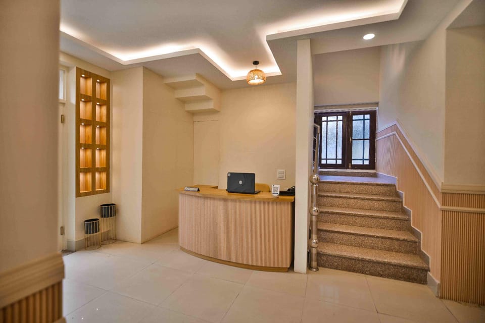New green meadows Hotel in India
