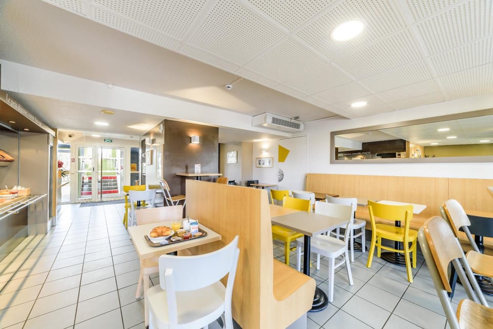 B&B HOTEL Dijon Marsannay Hotel in Bourgogne-Franche-Comté