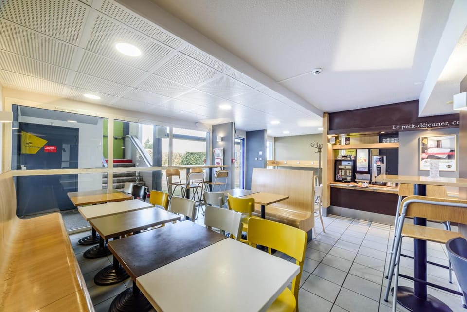 B&B HOTEL Dijon Marsannay Hotel in Bourgogne-Franche-Comté