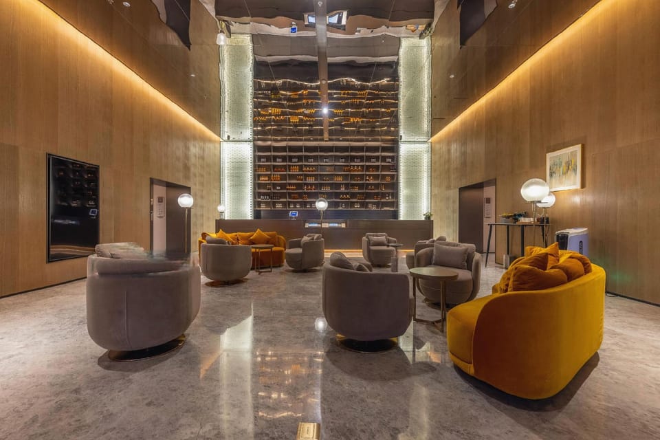 Crystal Orange Hotel Xi'an Dayanta Datang Everbright City Hotel in Xian