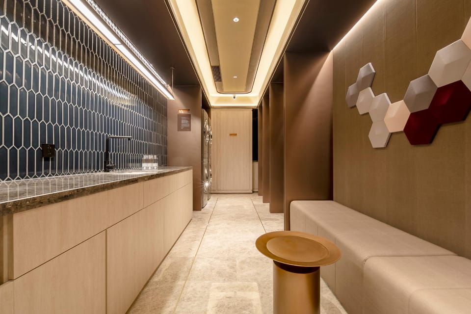 Crystal Orange Hotel Hangzhou Binjiang Baolong City Hotel in Hangzhou