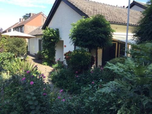 B&B Bosrand Hotel in Limburg (province)