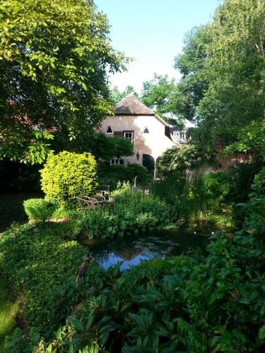 B & B De Pimpelmees Hotel in South Holland (province)