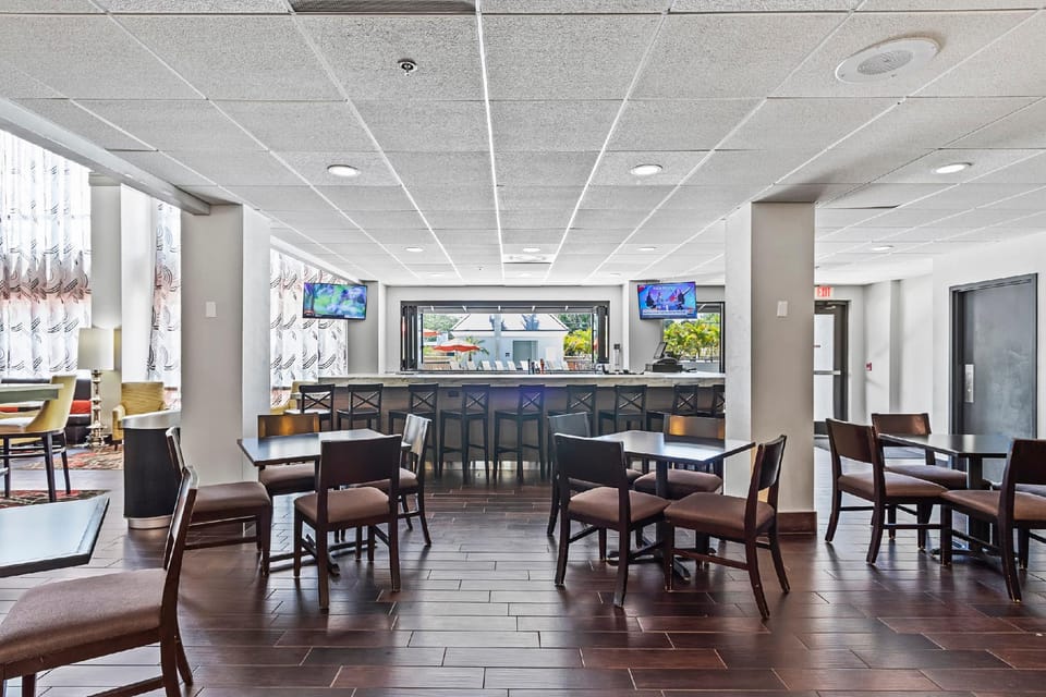 Bar/lounge