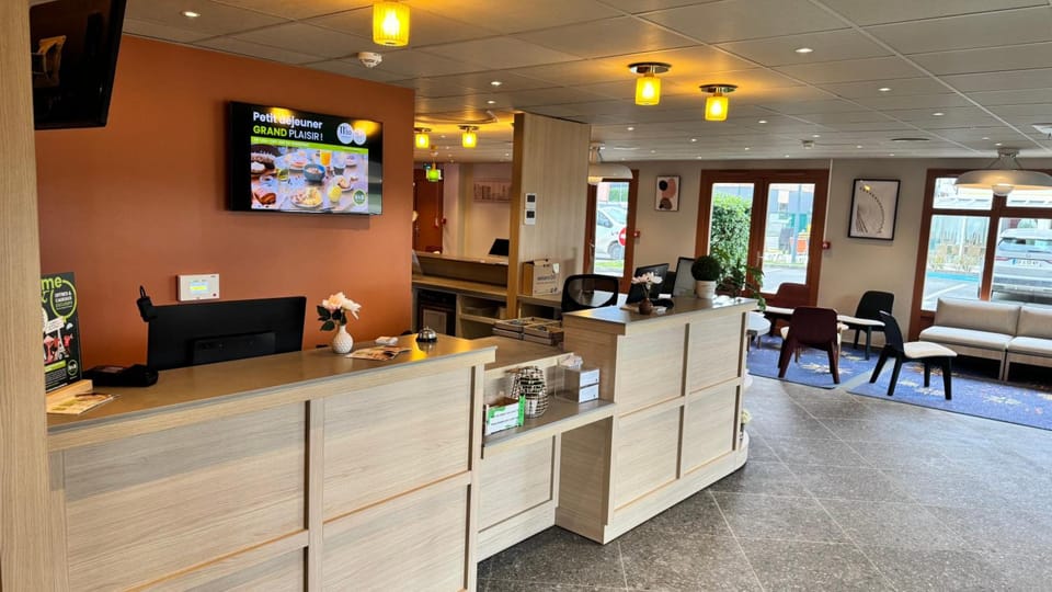 B&B HOTEL Saint-Witz Roissy Hotel in Île-de-France