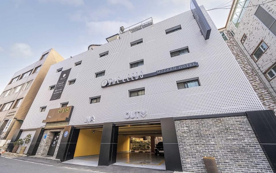 Daejeon Munchang Hotel The Leeds Motel in South Korea