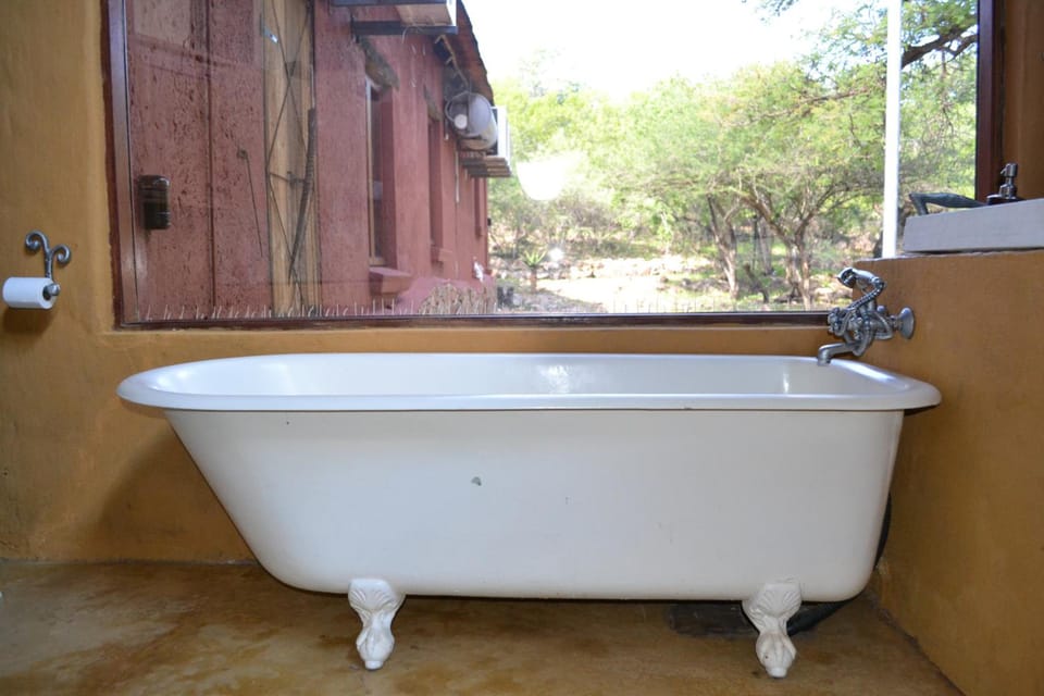 KweKwe Private Game Lodge Lodge in South Africa