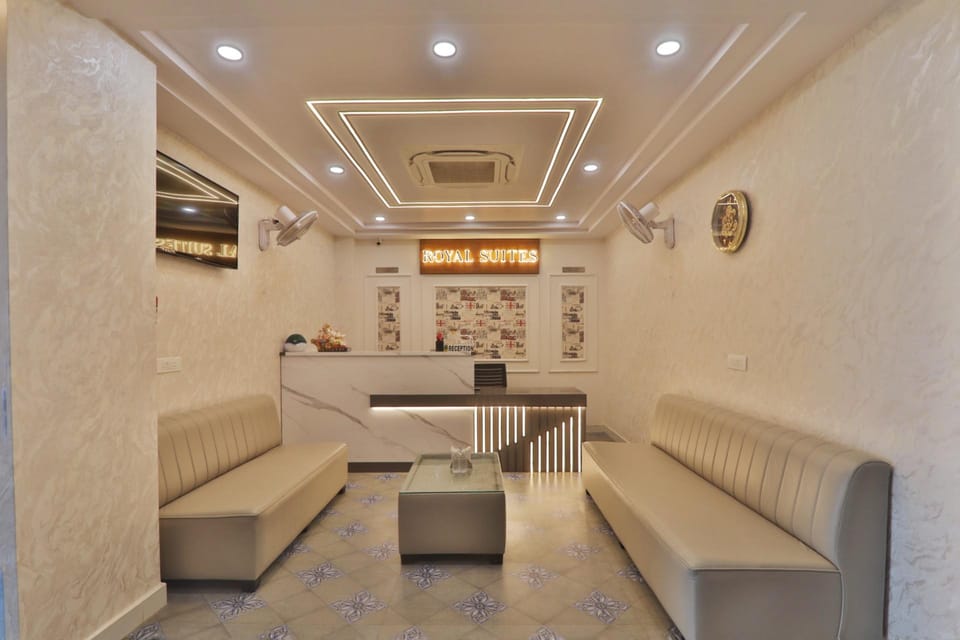 Hotel Royal Suites Hotel in Lucknow