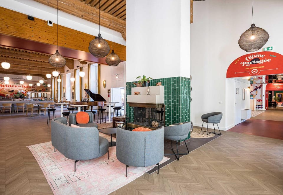 B&B HOME Brides-les-Bains Les 3 Vallees Hotel in Les Allues
