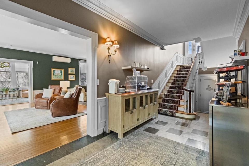 Historic Salyards Mansion by Heirloom Boutique Collection Hotel in Duluth