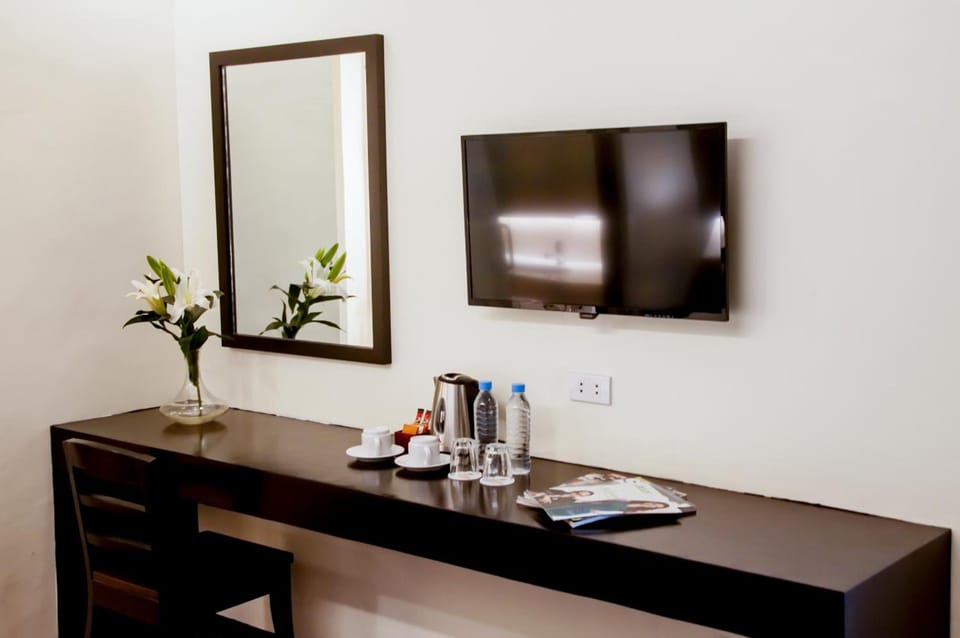 Pina Suites Hotel in Central Visayas