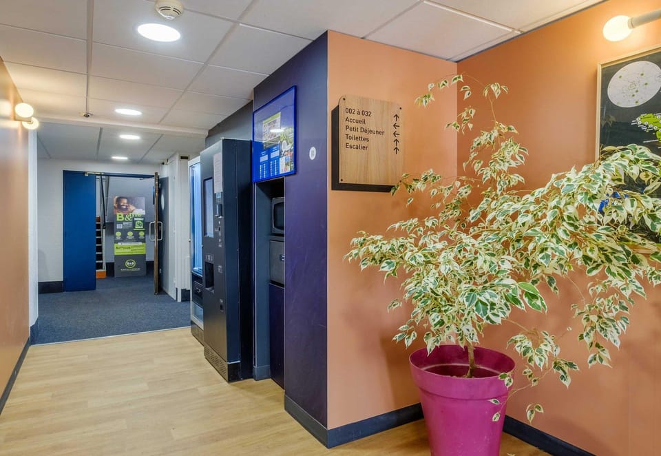 B&B HOTEL Cannes Mouans Sartoux Hotel in Mouans-Sartoux