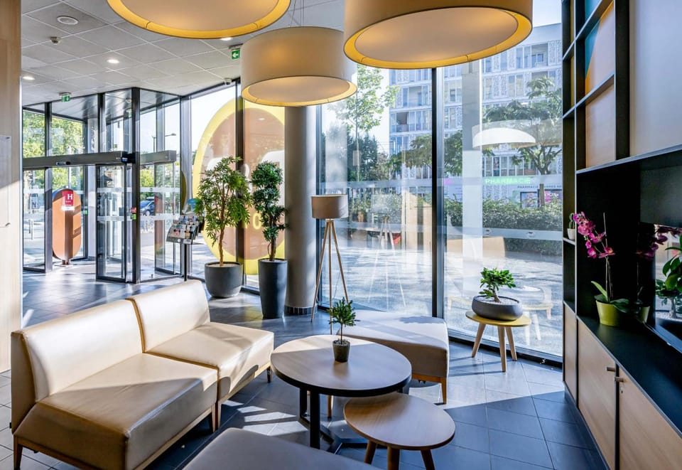 B&B HOTEL Bordeaux Centre Begles Hotel in Bordeaux