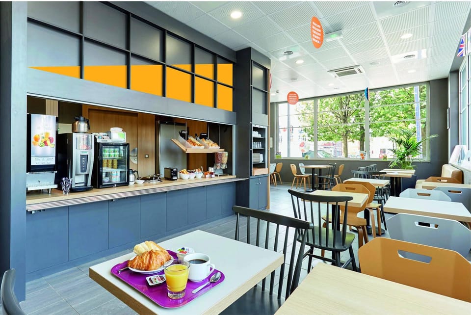 B&B HOTEL Lille Roubaix Campus Gare Hotel in Flanders