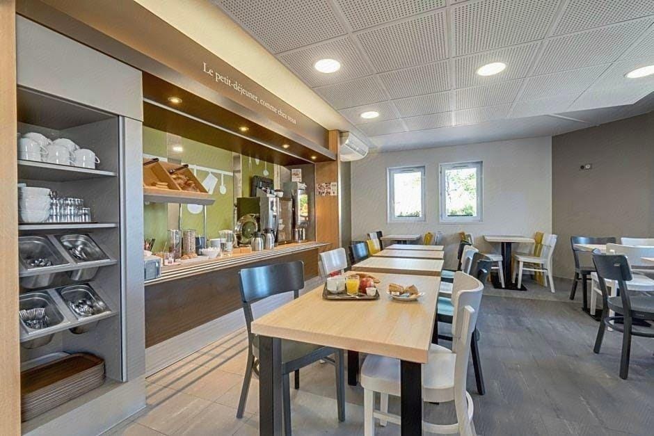 B&B HOTEL Frejus Roquebrune-sur-Argens Hotel in Roquebrune-sur-Argens