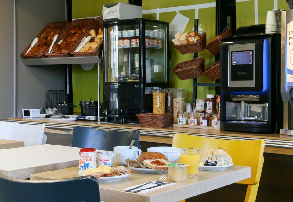 B&B HOTEL Frejus Roquebrune-sur-Argens Hotel in Roquebrune-sur-Argens