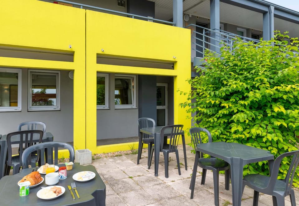 B&B HOTEL Troyes Barberey Hotel in Bourgogne-Franche-Comté