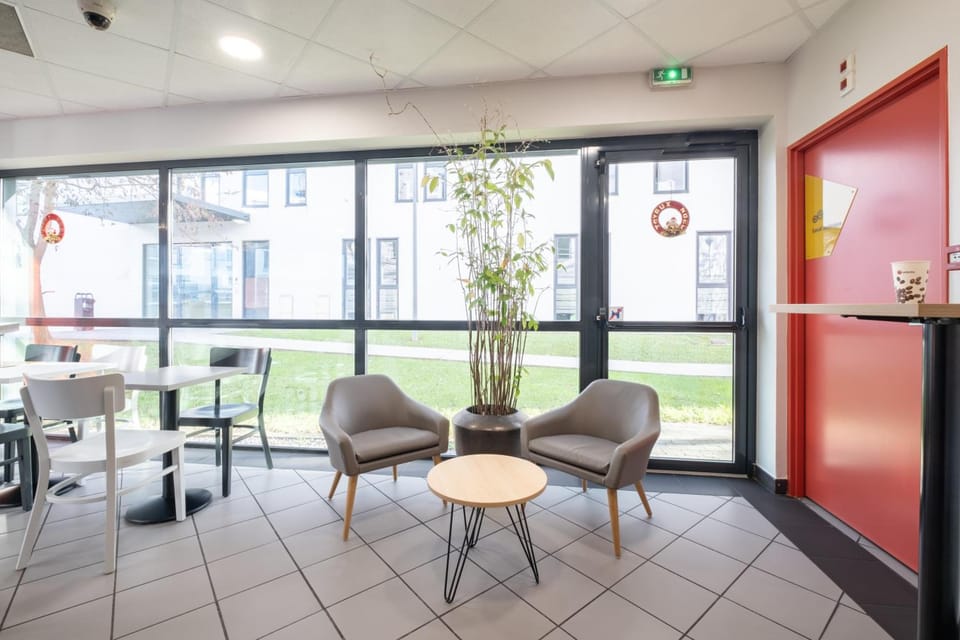 B&B HOTEL Lille Tourcoing Centre Hotel in Flanders