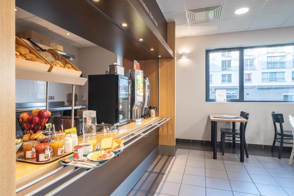 B&B HOTEL Lille Tourcoing Centre Hotel in Flanders