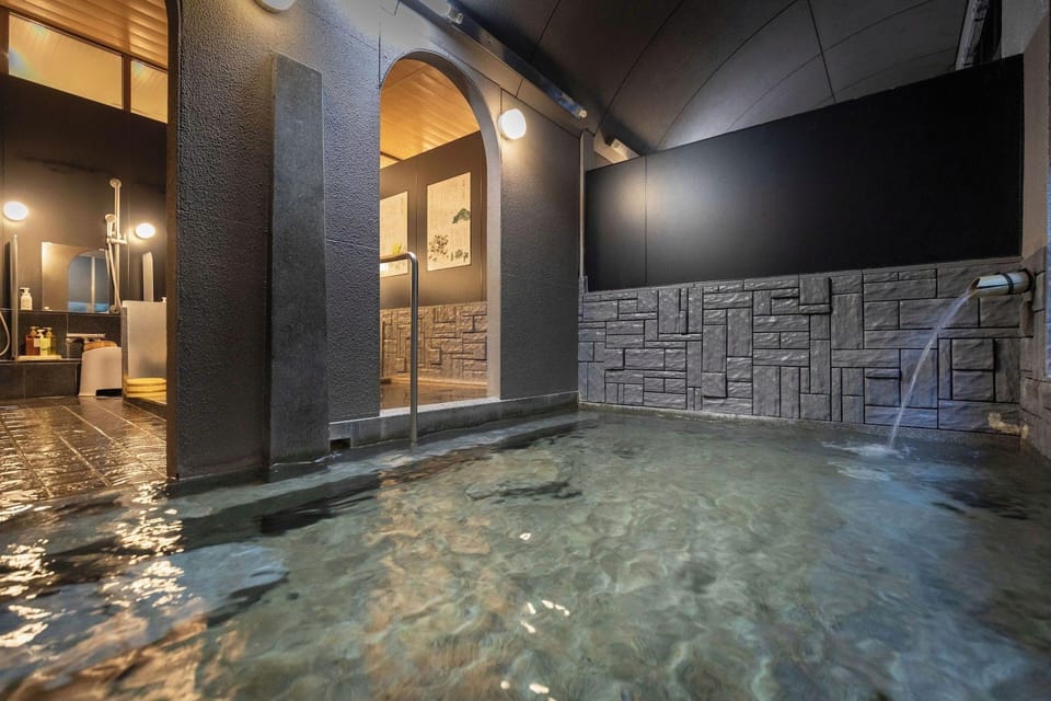Kakureisen Hotel in Japan