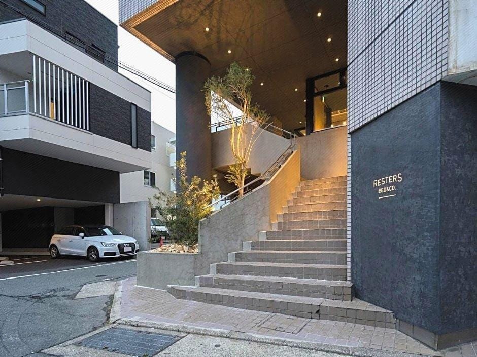 Resters Bed&Co. Hotel in Japan