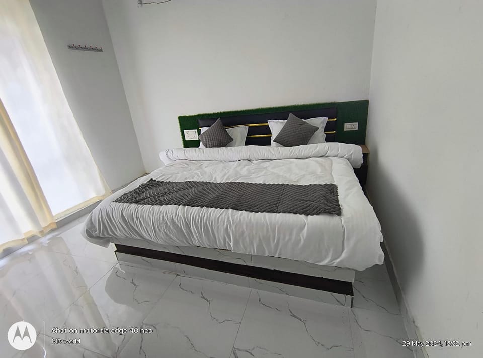 Amenity (Guest room)