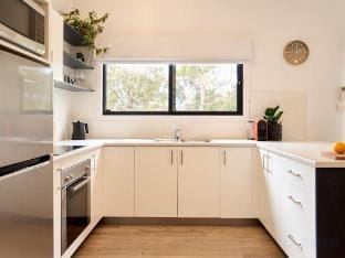 Birdsong Hotel in Tasmania