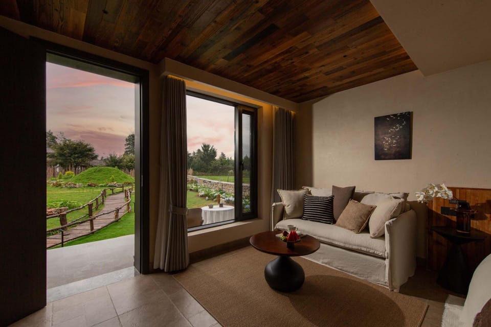 LiJiang Mountain Spring Resort Hotel in China