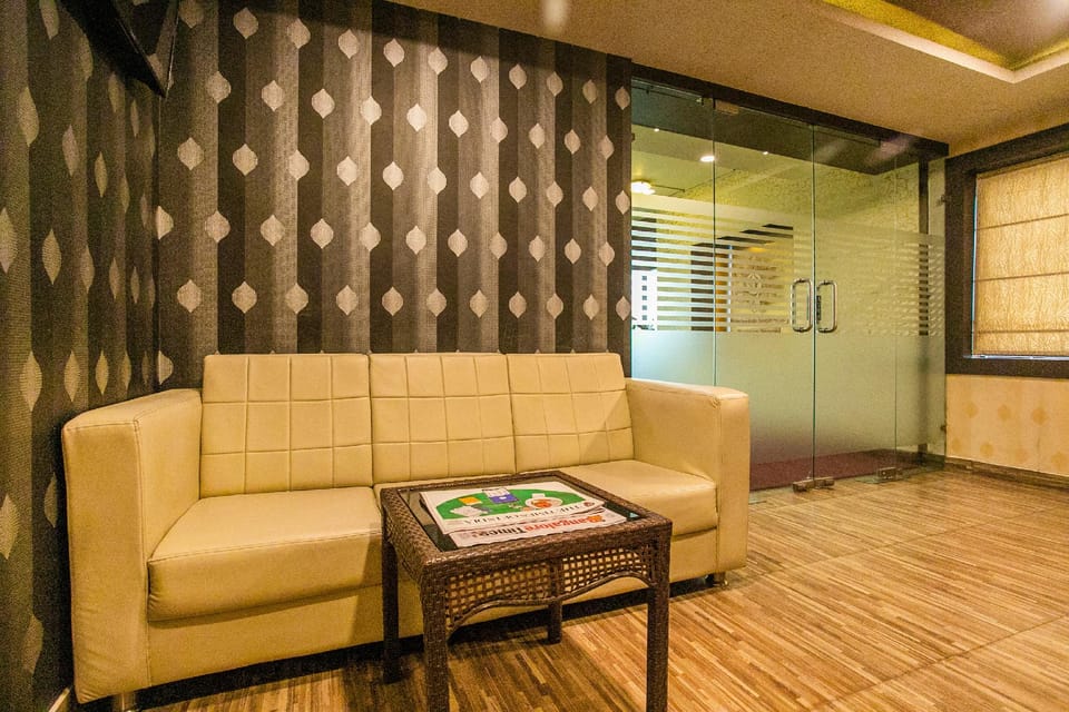 OYO Hsr Layout Near Nexus Mall Koramangala Hotel in Bengaluru