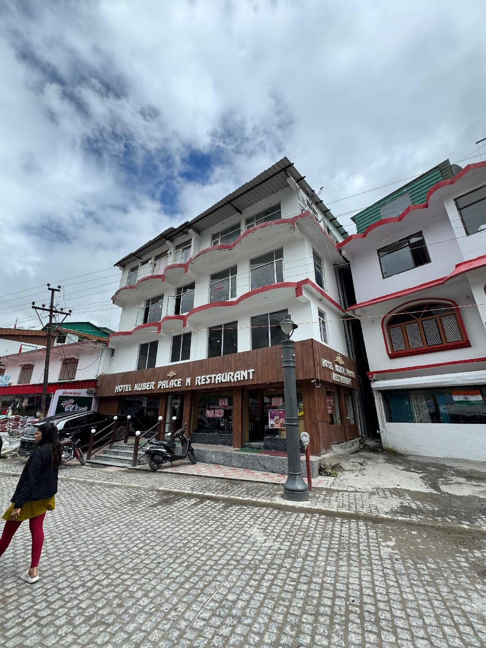 Hotel Kuber Palace Badrinath Hotel in Uttarakhand
