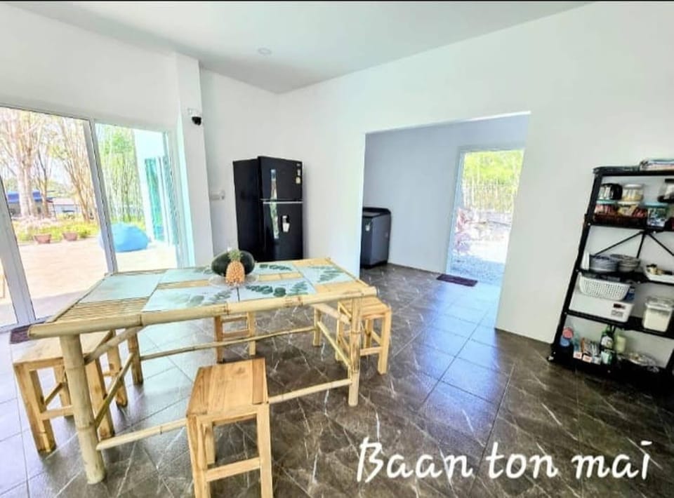 Baan ton mai 2 bedrooms 400 m from the beach Resort in Krabi Changwat