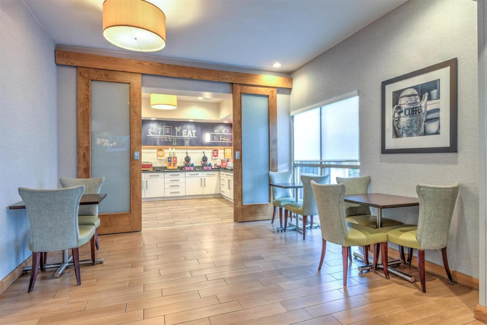 Hampton Inn Phoenix-Midtown (Downtown Area) Hotel in Phoenix