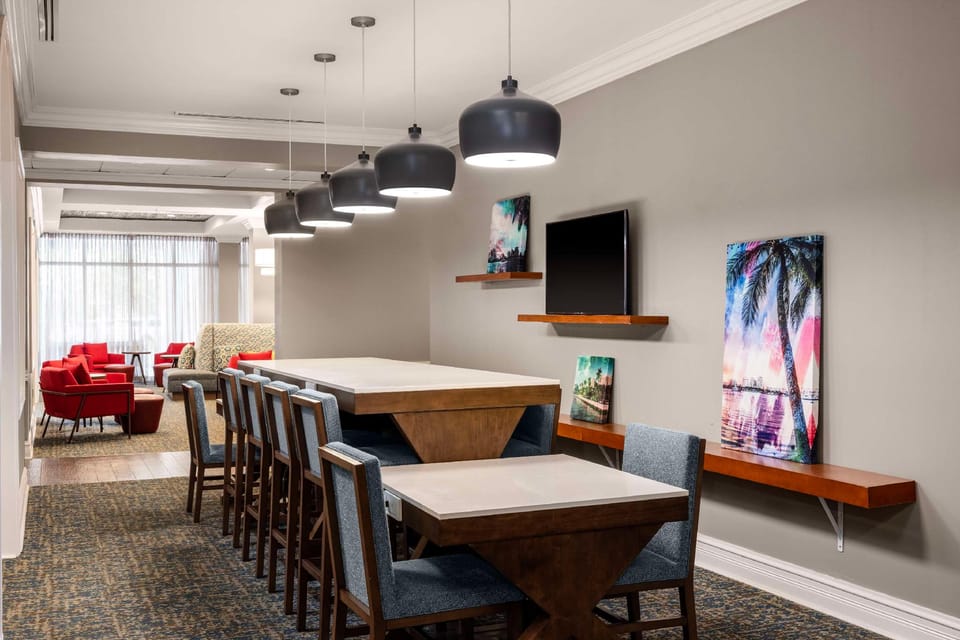 Hampton Inn West Palm Beach Central Airport Hotel in West Palm Beach