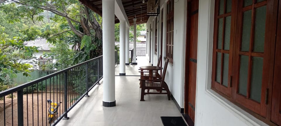 Summer Set Inn Inn in Dambulla
