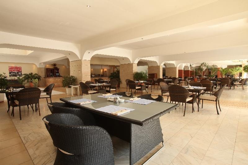 Vox Maris No.1 Grand Resort Bed and Breakfast in Constanța County