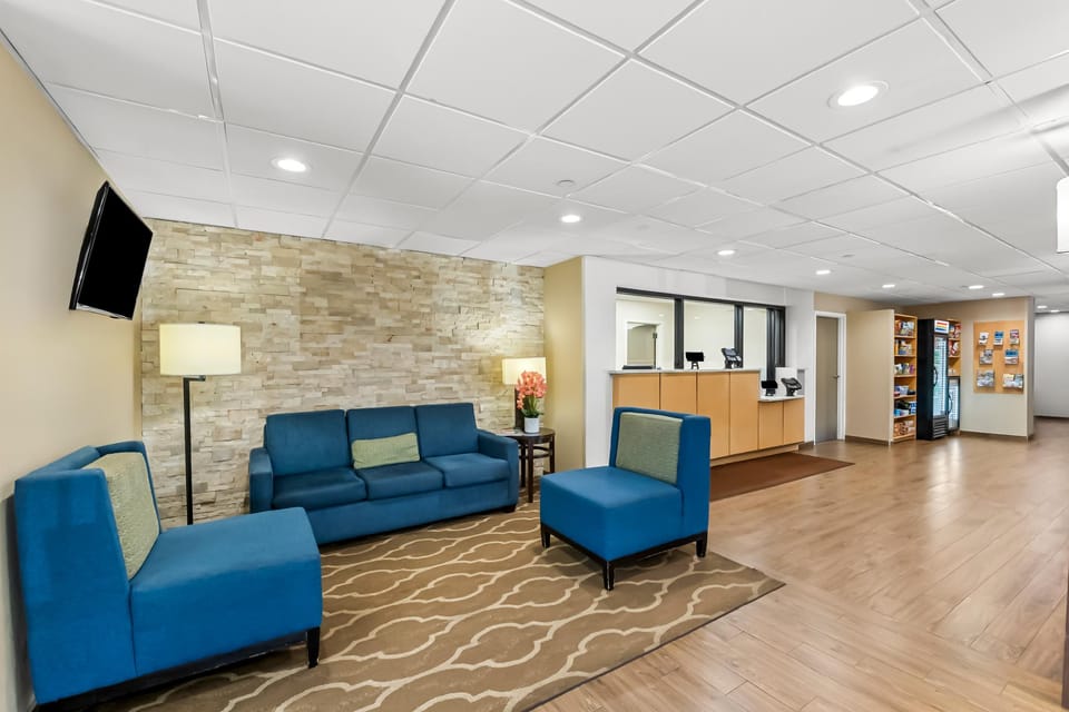 Comfort Inn & Suites Durham near Duke University Hotel in Durham