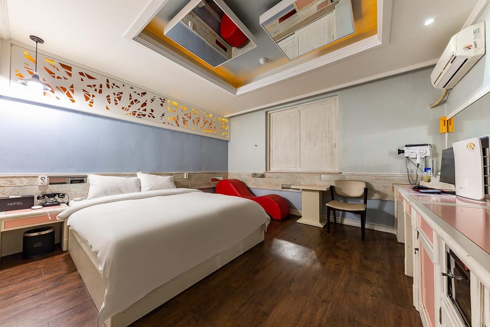 Daejeon Ambassador MAC (Mac) Motel in South Korea