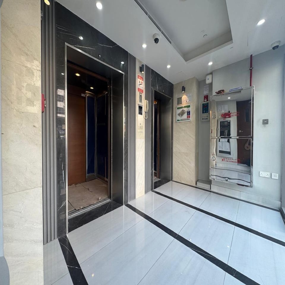 Luxury 1-bedroom fully furnished Lifeline apartmen Apartment hotel in Abu Dhabi