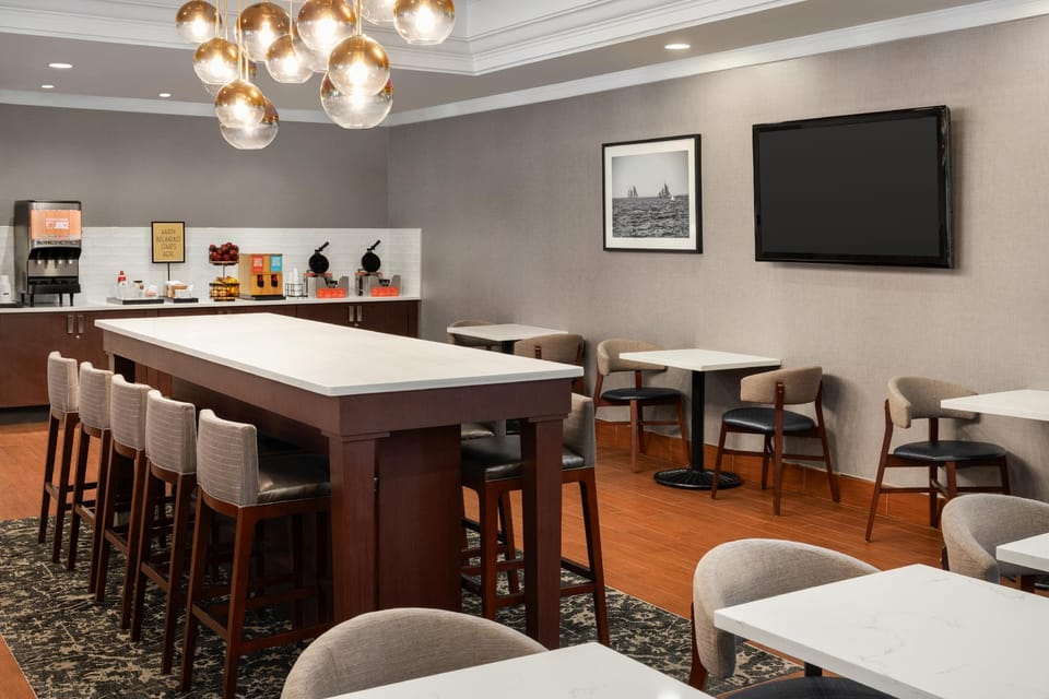 Hampton Inn Boston/Cambridge Hotel in Cambridge