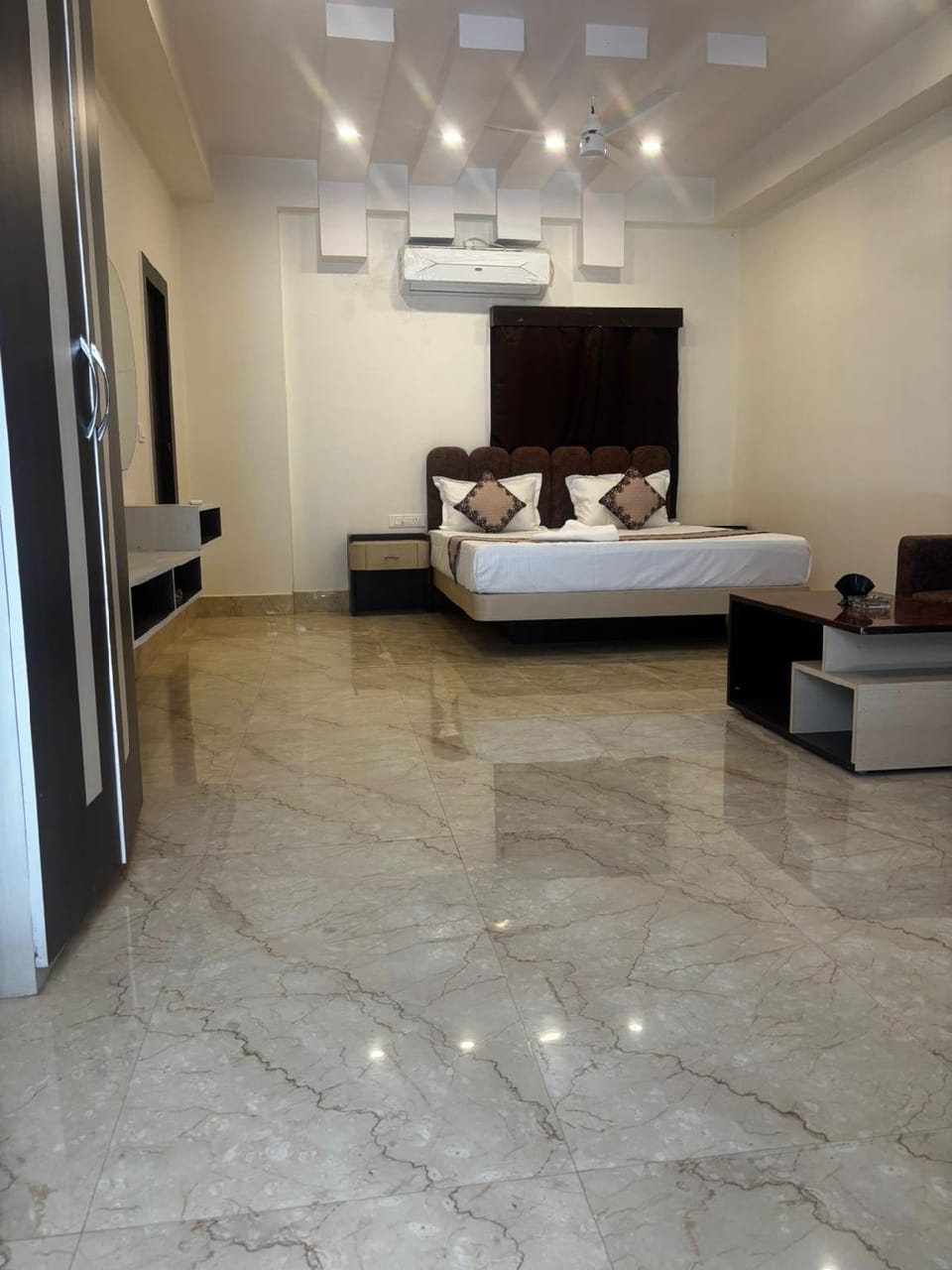 GOLDEN VISTA RESORT  Resort in West Bengal
