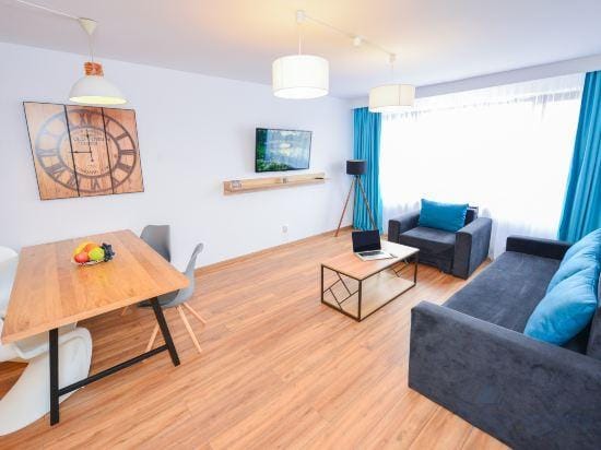 Sunshine Apartment - Cismigiu Gardens Hotel in Bucharest