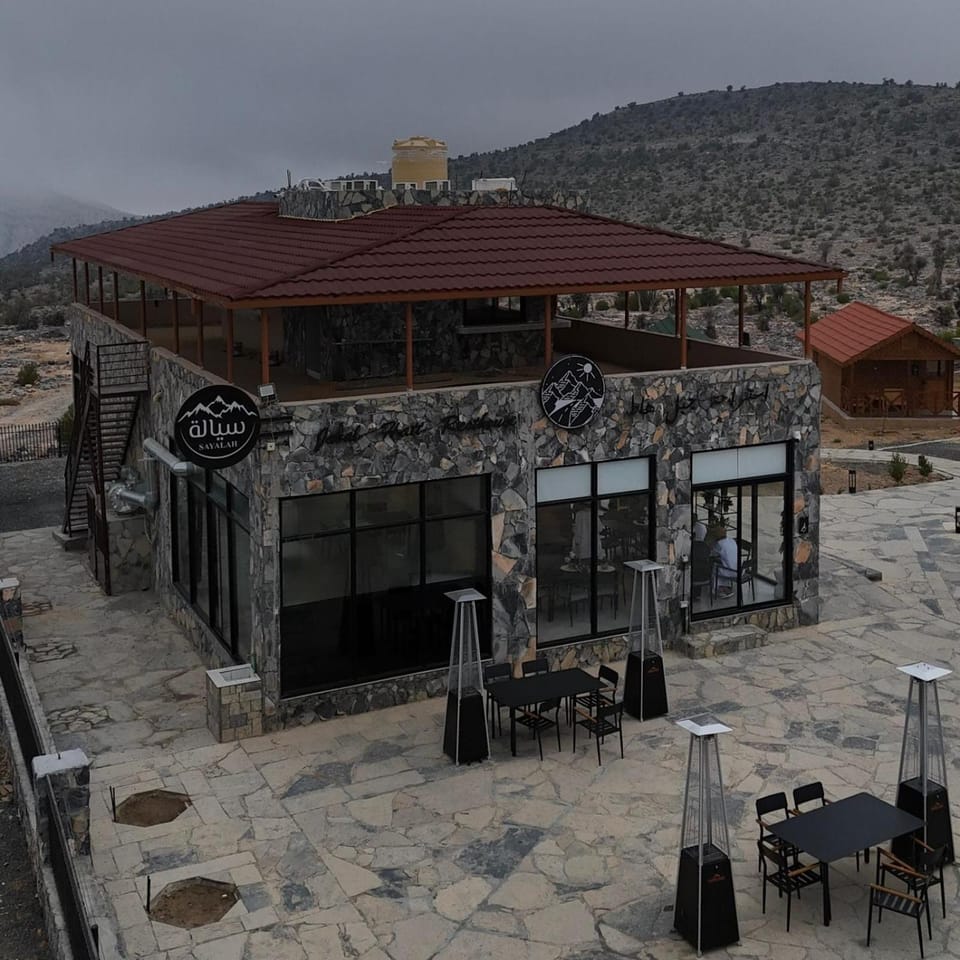 Jabal Hatt Resthouse Lodge in Oman