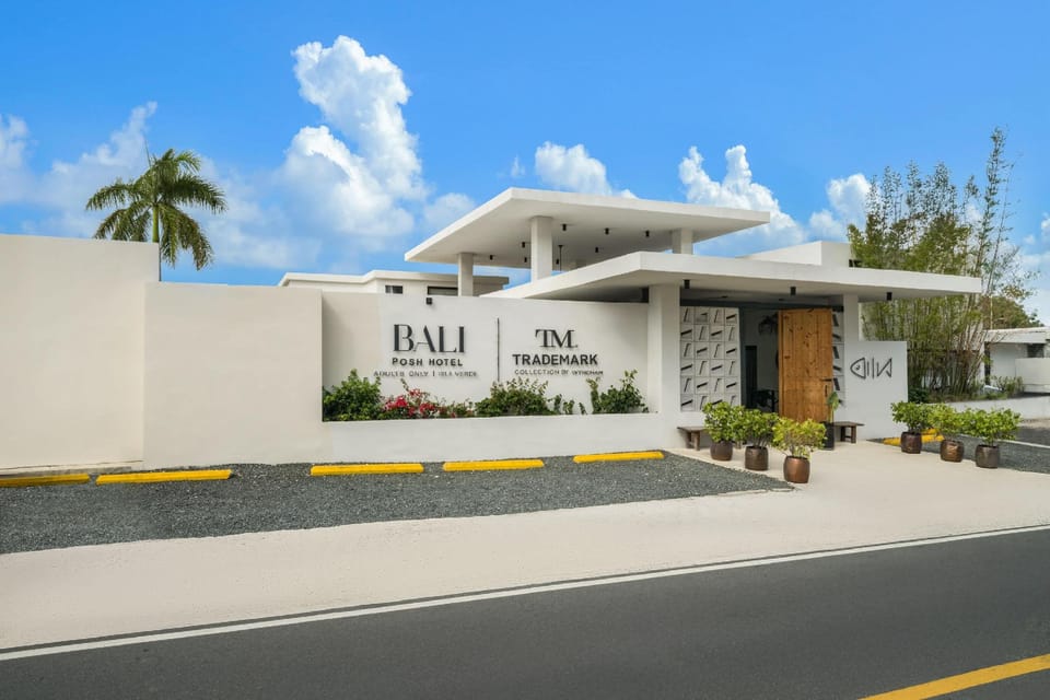 Bali Hotel Adults Only Isla Verde, a Trademark by Wyndham Hotel in Carolina