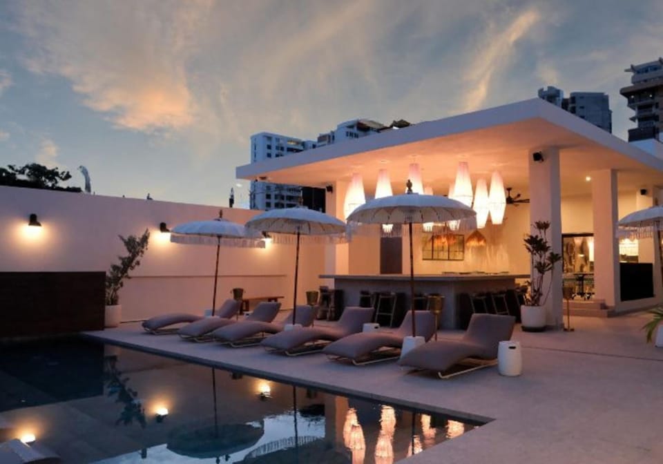 Bar/lounge