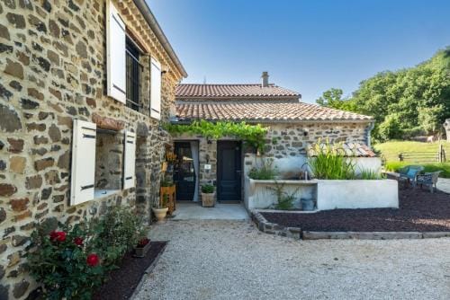 La Ferme De Mon Grand-pere Hotel in Provence-Alpes-Côte d'Azur