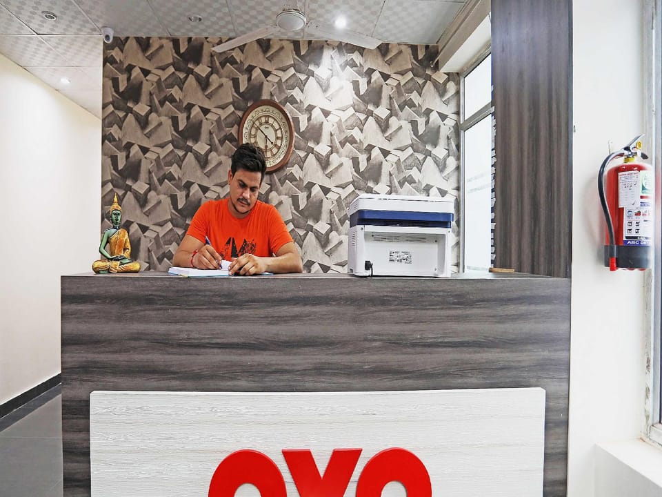 Hotel O Platinum Inn Hotel in Noida