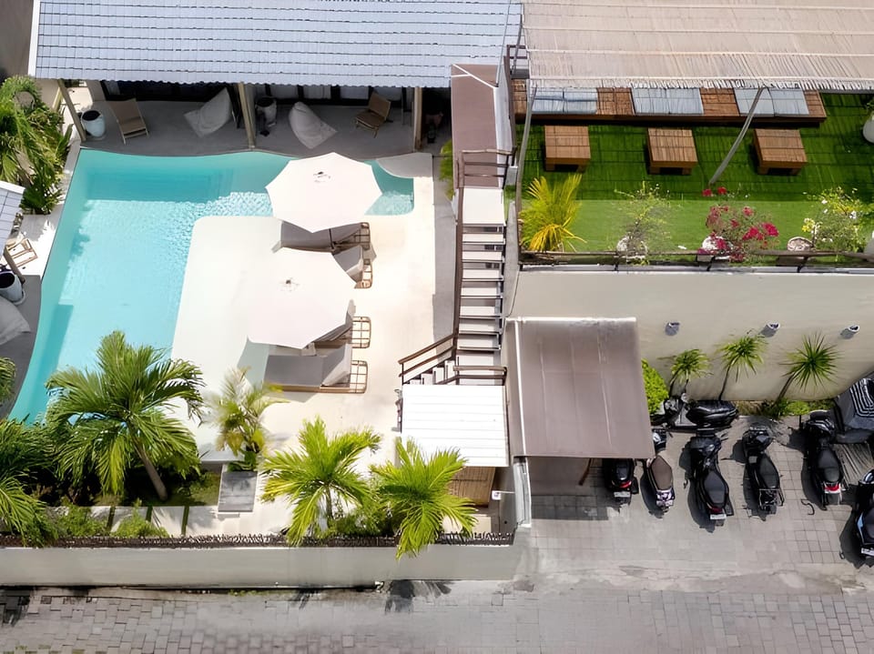 Kano Twin Hotel in North Kuta
