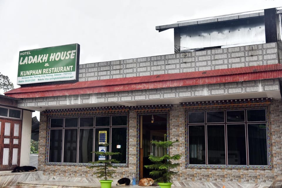 Pelling Hotel Ladakh House Hotel in India